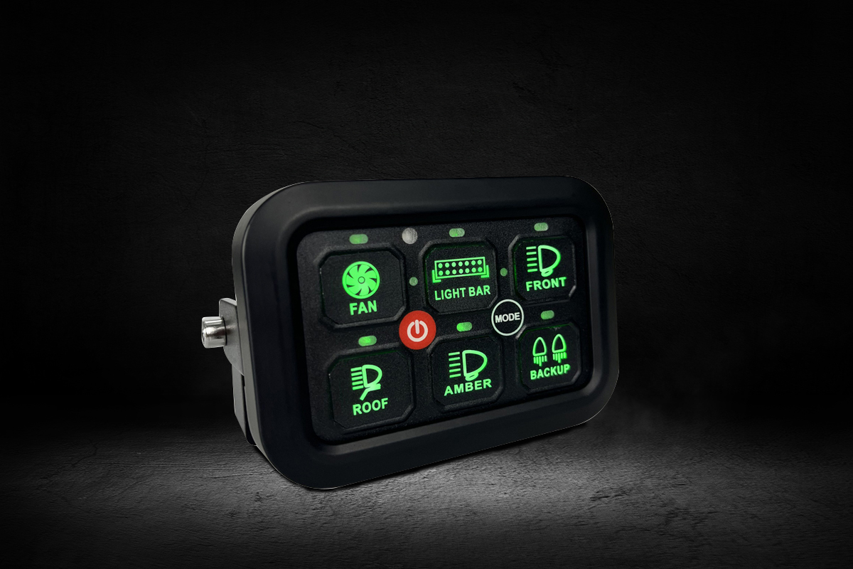 Switch Panel Lumidrive 12V : Centralisez l'Électricité de Votre 4x4 sur Xperts4x4 Accessoires 4x4 Off-Road