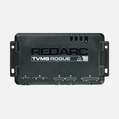 Système de gestion de batterie REDARC SOLILA Manager30 et TVMS Rogue 4x4 pour énergie et autonomie en 4x4, visible sur l'image.