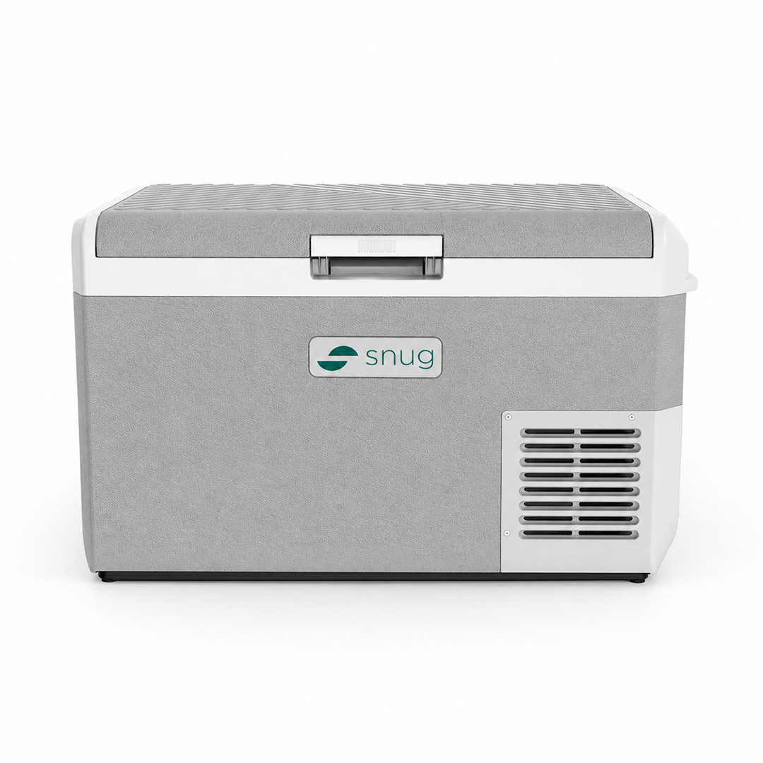 Réfrigérateur congélateur SNUG Islande 30L gris mat, zone unique, compact et pratique pour le stockage alimentaire.