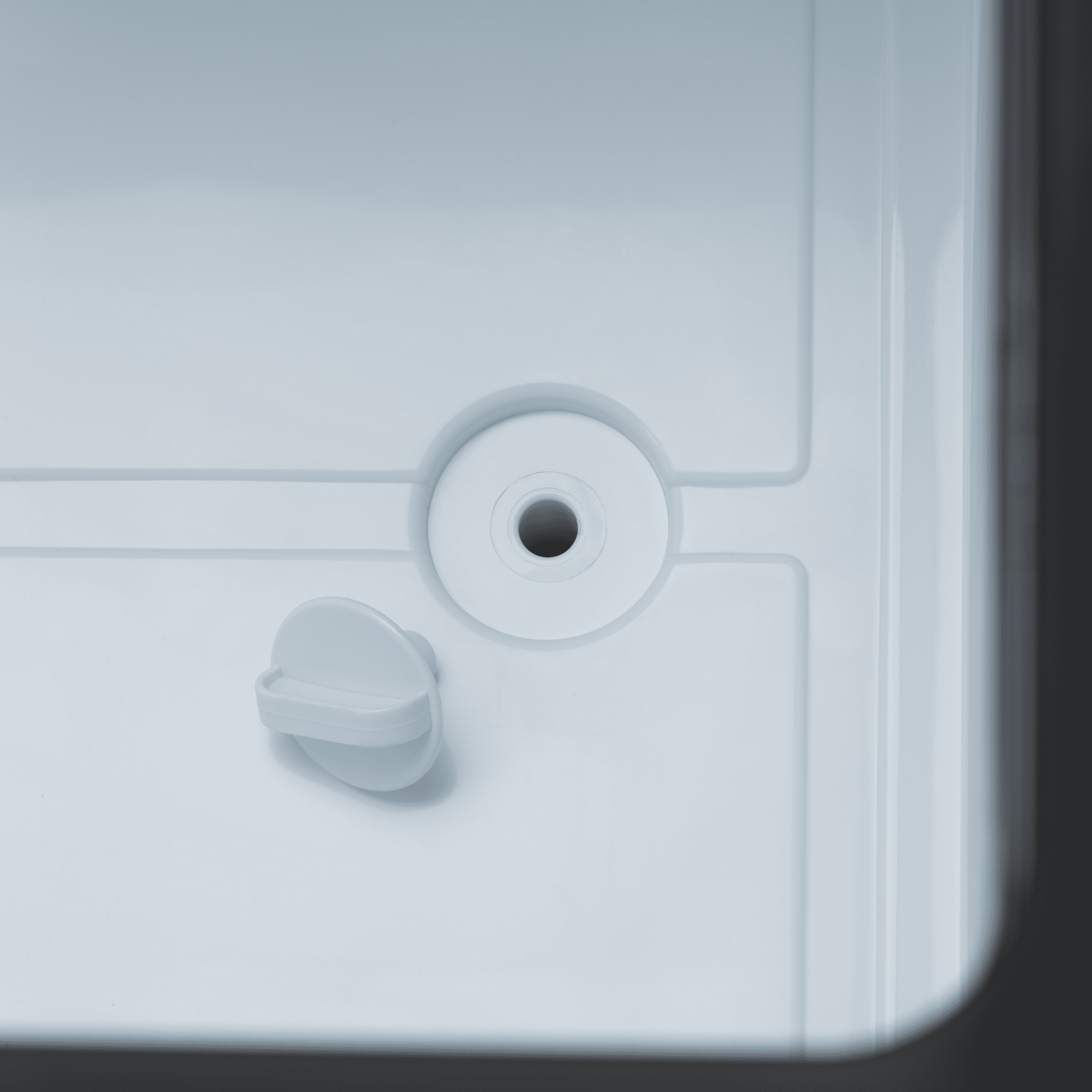 Réfrigérateur portable DOMETIC CFX5 75 Dual Zone, frigo électrique avec double zone de refroidissement, vue de face.