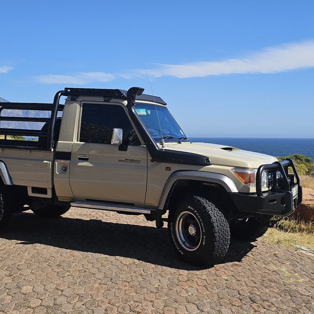 Galerie de toit Toyota Land Cruiser (75 / 79 Series) Simple Cabine Predator Offroad sur Xperts4x4 Accessoires 4x4 Off-Road