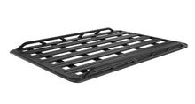 Galerie de toit Rhino-Rack Tradie Pioneer 6 2100x1430mm pour véhicule, robuste et durable pour transport d'équipement.
