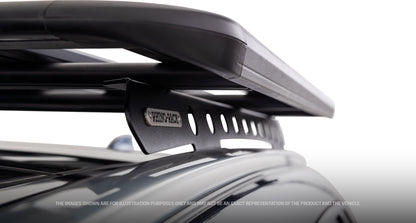 Galerie de toit Rhino-Rack Pioneer 6 pour Honda CR-V 2017+, structure en acier, prête à installer, vue de face.