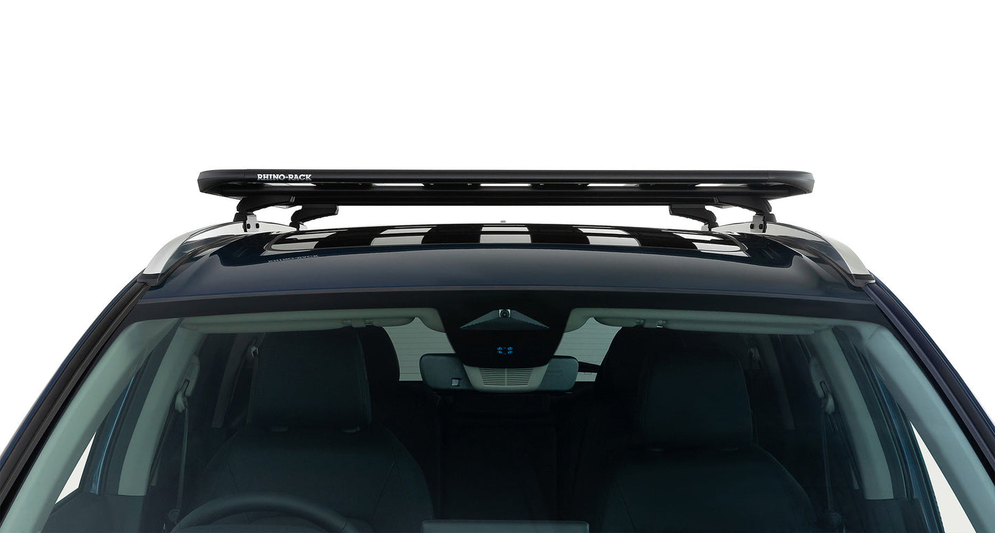 Kit galerie de toit Rhino-Rack Pioneer 6 pour Honda CR-V 6e génération 2023, avec barres et supports robustes.