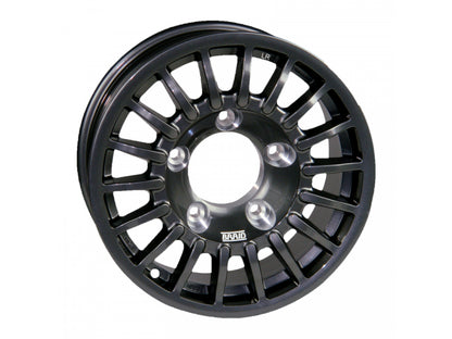 Jante en aluminium BRAID Winrace Noire 7x16 5x150 ET10, vue en gros plan, pour véhicule tout-terrain.