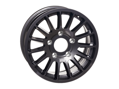 Jante en alu BRAID Winrace S grise 8x17, 6x139,7, ET40, pour véhicule tout-terrain, vue de face.