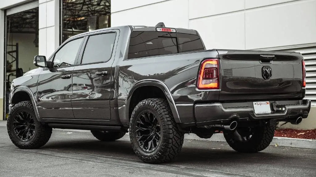 Jante Fuel D804 Flame 22x12 6x139.7 ET-44 | Noir Mat sur Xperts4x4 Accessoires 4x4 Off-Road