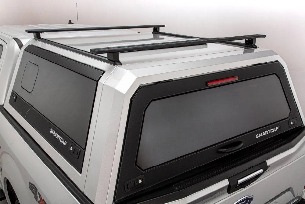 Kit de 2 barres de toit RSI SMARTCAP pour hardtop, en aluminium, montées sur le toit du véhicule.