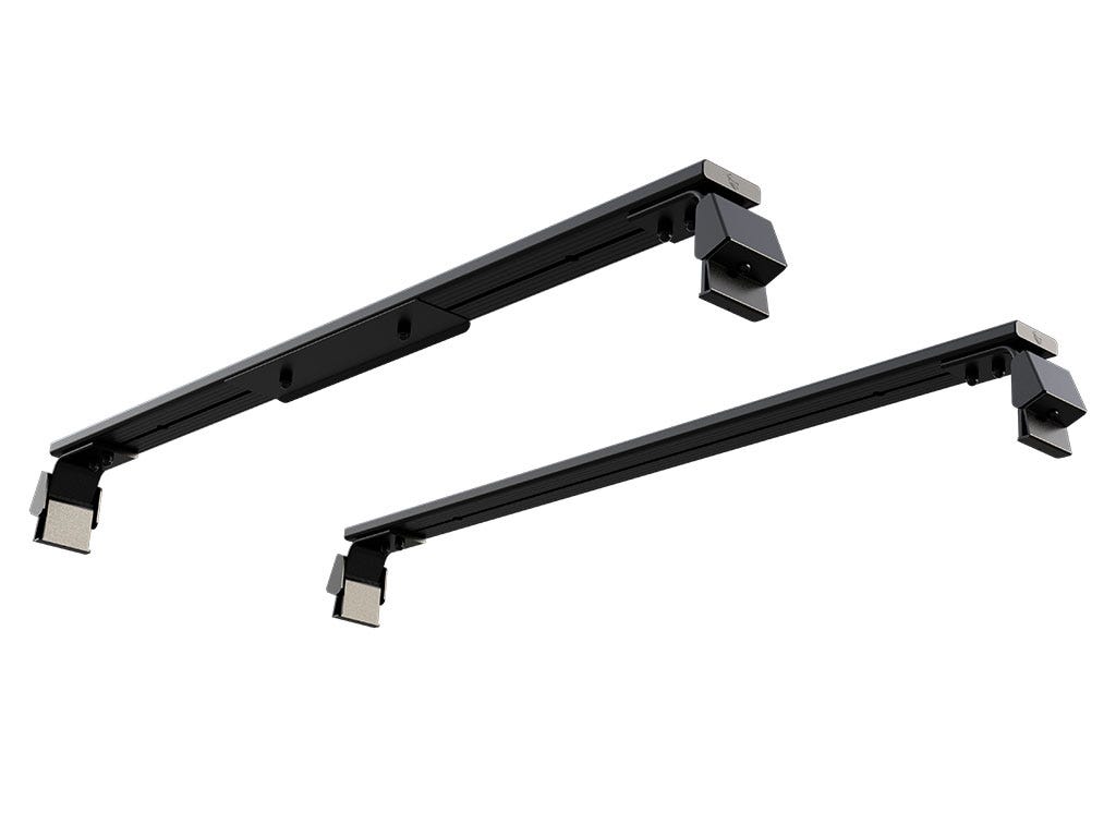 Barres de toit Front Runner pour Suzuki Jimny 2018+, fixation robuste pour équipement de camping et transport.