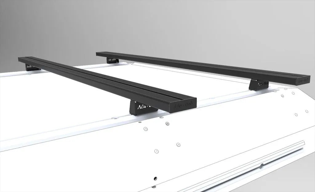 Kit de 2 barres de toit en aluminium Alu-Cab pour véhicules, visibles avec fixation et profil robuste.