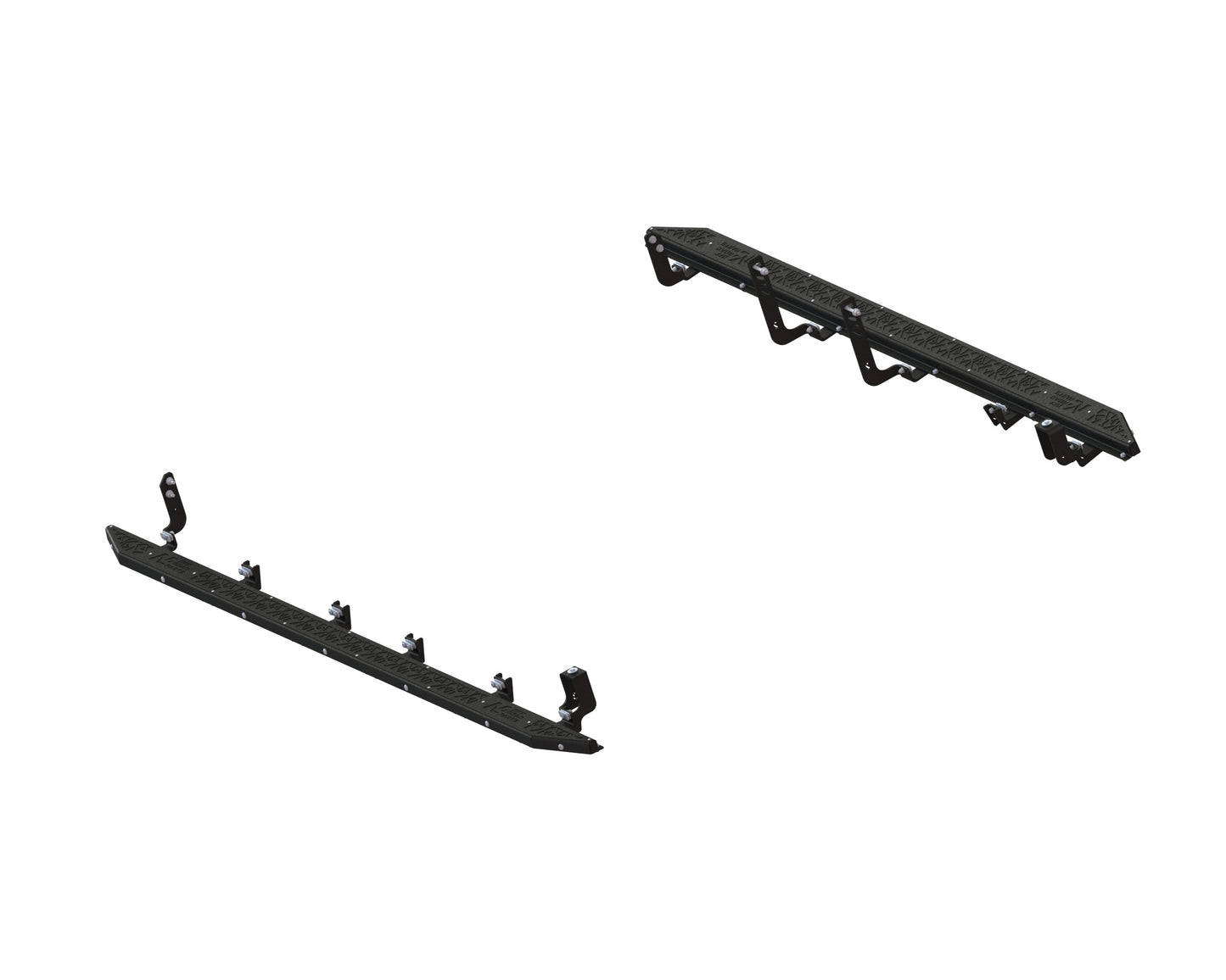 Protections de bas de caisse et marche-pieds N4 OFFROAD pour Mercedes Sprinter W907 N4 Offroad, vue de côté.