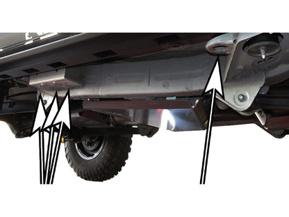 Marche-pieds N4 OFFROAD avec protections tubulaires pour bas de caisse Suzuki Jimny GL N4 Offroad, acier robuste.