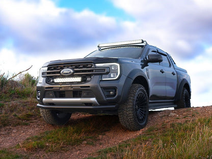 Kit de calandre LED LAZER LAMPS pour Ford Ranger Wildtrak 2023+ avec phares LED intégrés, montage sur la grille.