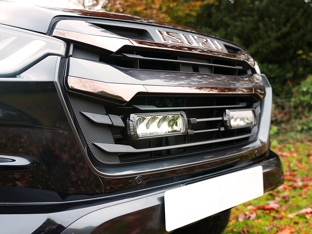 Kit de calandre LED LAZER LAMPS pour Isuzu D-MAX N60, éclairage puissant et design moderne pour grille de véhicule.