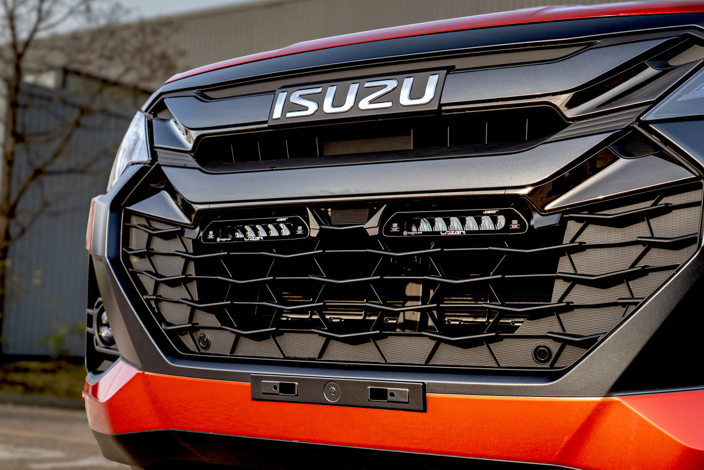 Kit de phares LED pour calandre LAZER LAMPS sur Isuzu D-MAX N60, éclairage robuste pour le grille de la voiture.