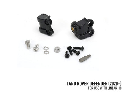 Kit d’éclairage LED pour calandre LAZER LAMPS sur Land Rover Defender 2020+ avec phares LED intégrés.