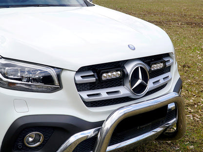 Pack LED Calandre LAZER LAMPS pour Mercedes Classe X 2017+, kit grille LED pour une meilleure visibilité et style.