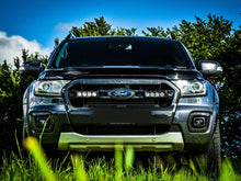 Pack LED Calandre LAZER LAMPS pour Ford Ranger 2019-2022, éclairage LED robuste et moderne pour calandre.