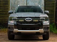 Pack LED Calandre LAZER LAMPS pour Ford Ranger Platinum 2023+ avec projecteurs LED intégrés, design robuste et moderne.