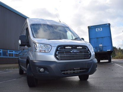 Pack LED Calandre LAZER LAMPS pour Ford Transit 2015-2018, éclairage LED de haute performance pour calandre.