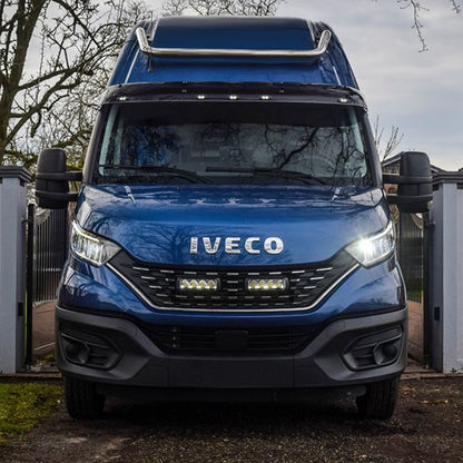 Pack LED Calandre LAZER LAMPS pour Iveco Daily 2019-2021, ensemble de phares à LED pour calandre robuste.