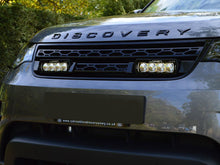 Pack LED Calandre LAZER LAMPS pour Land Rover Discovery 5 2017-2020, éclairage LED moderne avec logo LAZER LAMPS.