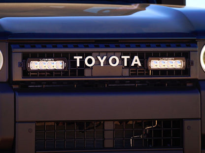 Pack LED Calandre LAZER LAMPS pour Toyota Land Cruiser 250 Série 2024, 2 phares LED intégrés, design moderne et robuste.