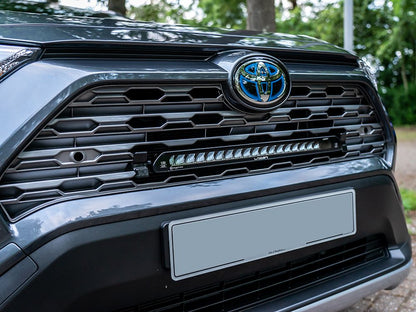 Pack LED Calandre LAZER LAMPS pour Toyota RAV4 2019+ hybride, éclairage LED moderne pour calandre.
