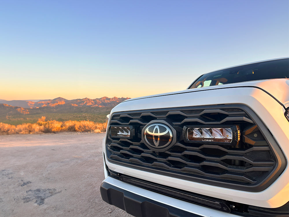 Pack LED Calandre Lazer Lamps pour Toyota Tacoma TRD 2020-2023, éclairage LED moderne pour calandre.