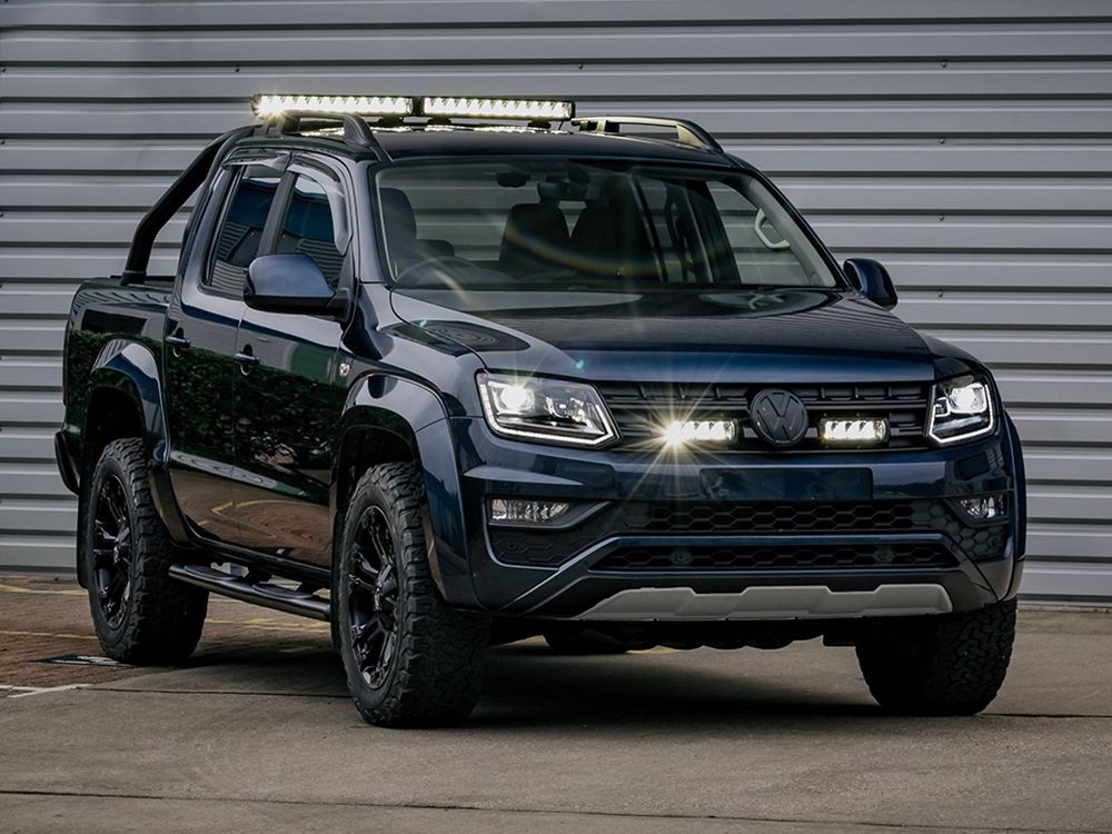 Pack LED Calandre LAZER LAMPS pour VW Amarok 2016-2021 V6, éclairage LED robuste pour calandre.