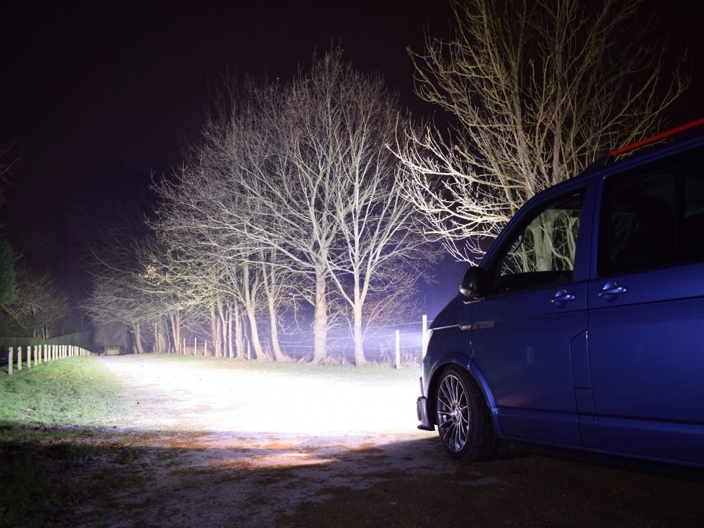 Pack LED Calandre LAZER LAMPS pour VW T6 Highline/Trendline 2016-2018, kit d'éclairage LED pour calandre.