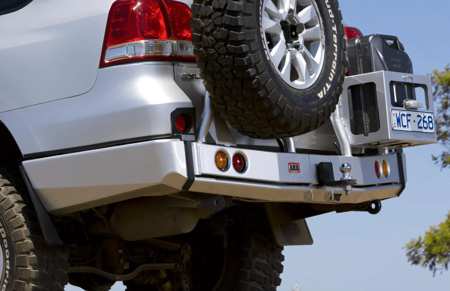 Pare-choc Arriere ARB pour Land Cruiser 200 Series 2007 a 2015 sur Xperts4x4 Accessoires 4x4 Off-Road