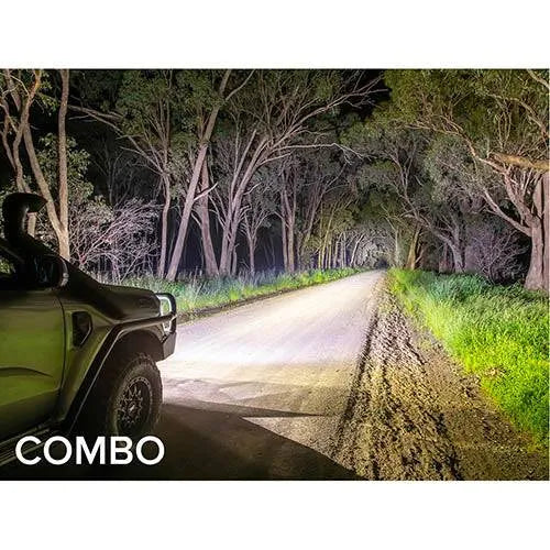 Deux feux de conduite LED ARB Intensity IQ 28, E-Mark, éclairage puissant pour véhicule tout-terrain, installation facile.