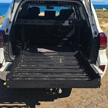 Plateau Coulissant Toyota Land Cruiser (200 Series) Predator Offroad sur Xperts4x4 Accessoires 4x4 Off-Road