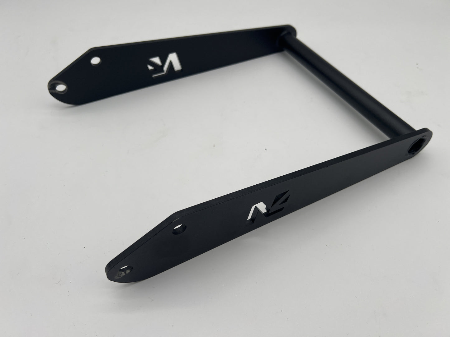 Platines de treuil amovibles N4 OFFROAD pour berceau, capacité 3,6T-5,4T, carré US 2 pouces, pour solutions tout-terrain.