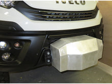 Capot de protection de la platine de treuil Iveco Daily 4x4 N4 OFFROAD, pièce robuste pour treuil tout-terrain.