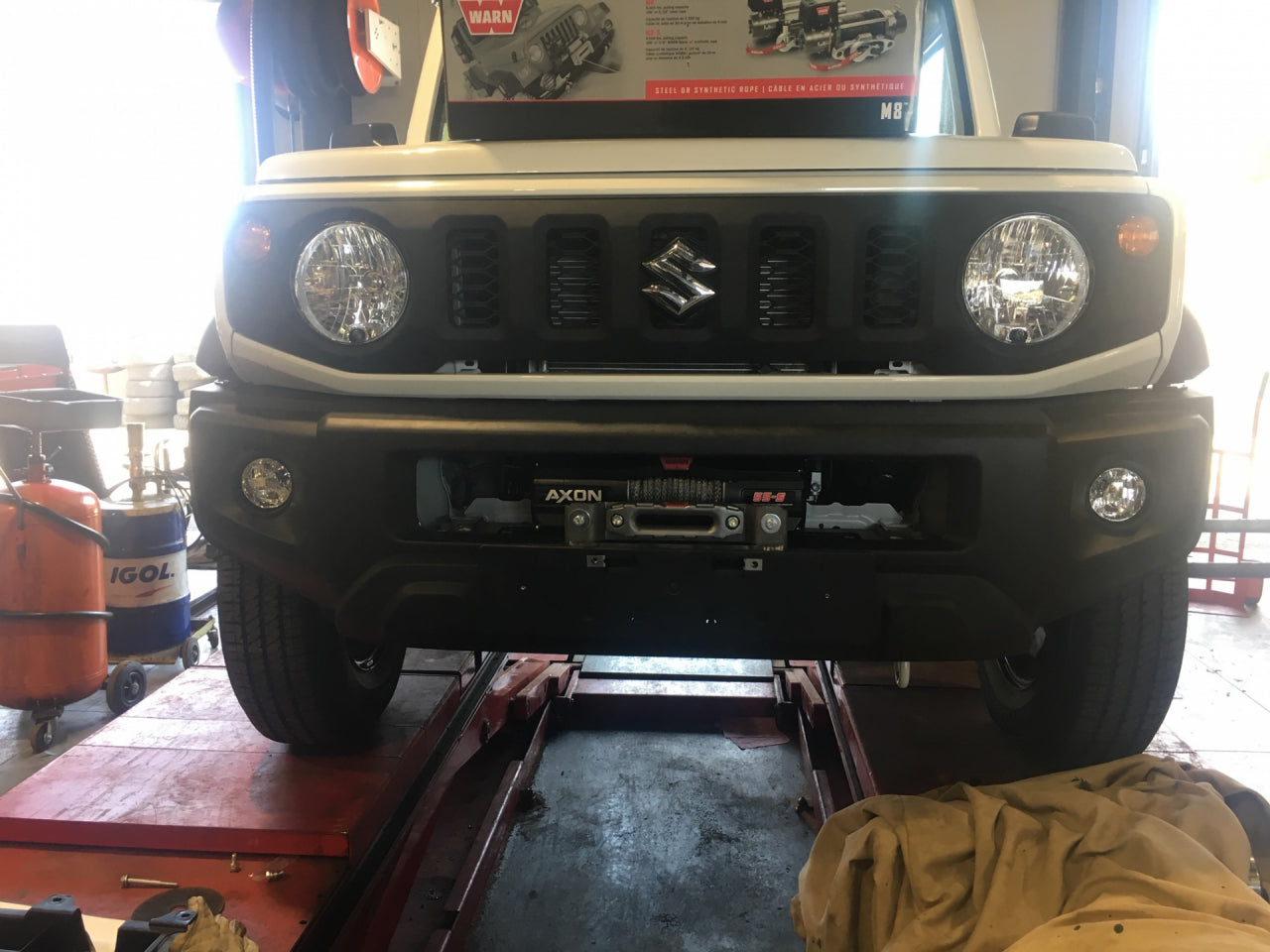 Platine de treuil intégrée au pare-chocs d'origine pour Suzuki Jimny après 2018, marque N4 OFFROAD, modèle N4-KMT027.