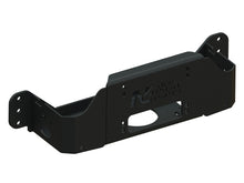 Platine de treuil N4 OFFROAD pour Iveco Daily 4x4 III ph 2, compatible avec treuils électriques 4-8 tonnes, vue de face.