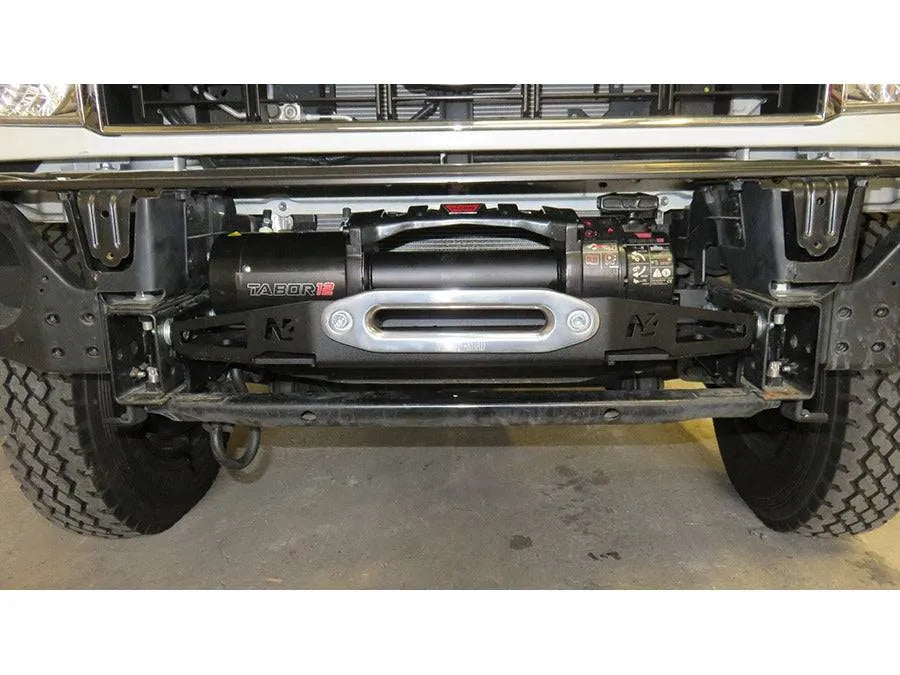 Platine de Treuil Toyota Land Cruiser 70 2007 à Present sur Pare-choc d'Origine sur Xperts4x4 Accessoires 4x4 Off-Road
