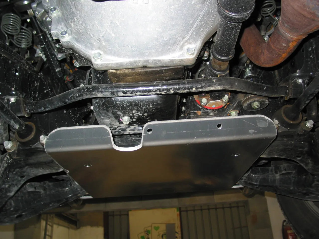 Protection inférieure en aluminium 8mm pour Toyota Land Cruiser 100/105, Blindage avant N4 Offroad, robuste et résistant aux chocs.