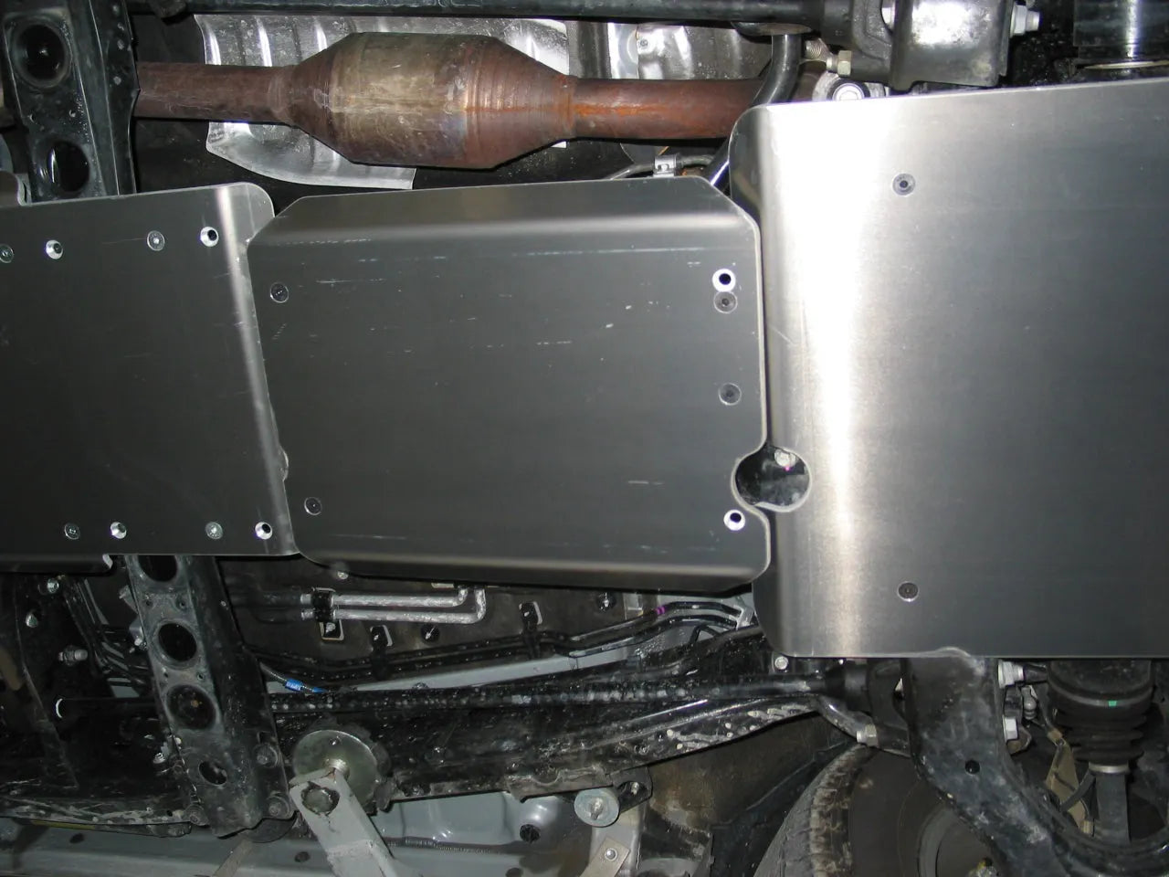 Protection inférieure pour boîte de vitesse N4 OFFROAD en aluminium 8mm pour Toyota Land Cruiser 100, protection robuste.