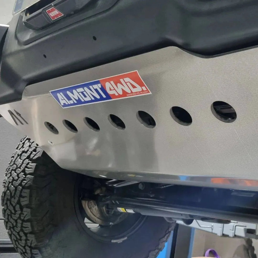 Jeep Wrangler JL 4xE | Protection Almont4wd Frontal sur Xperts4x4 Accessoires 4x4 Off-Road