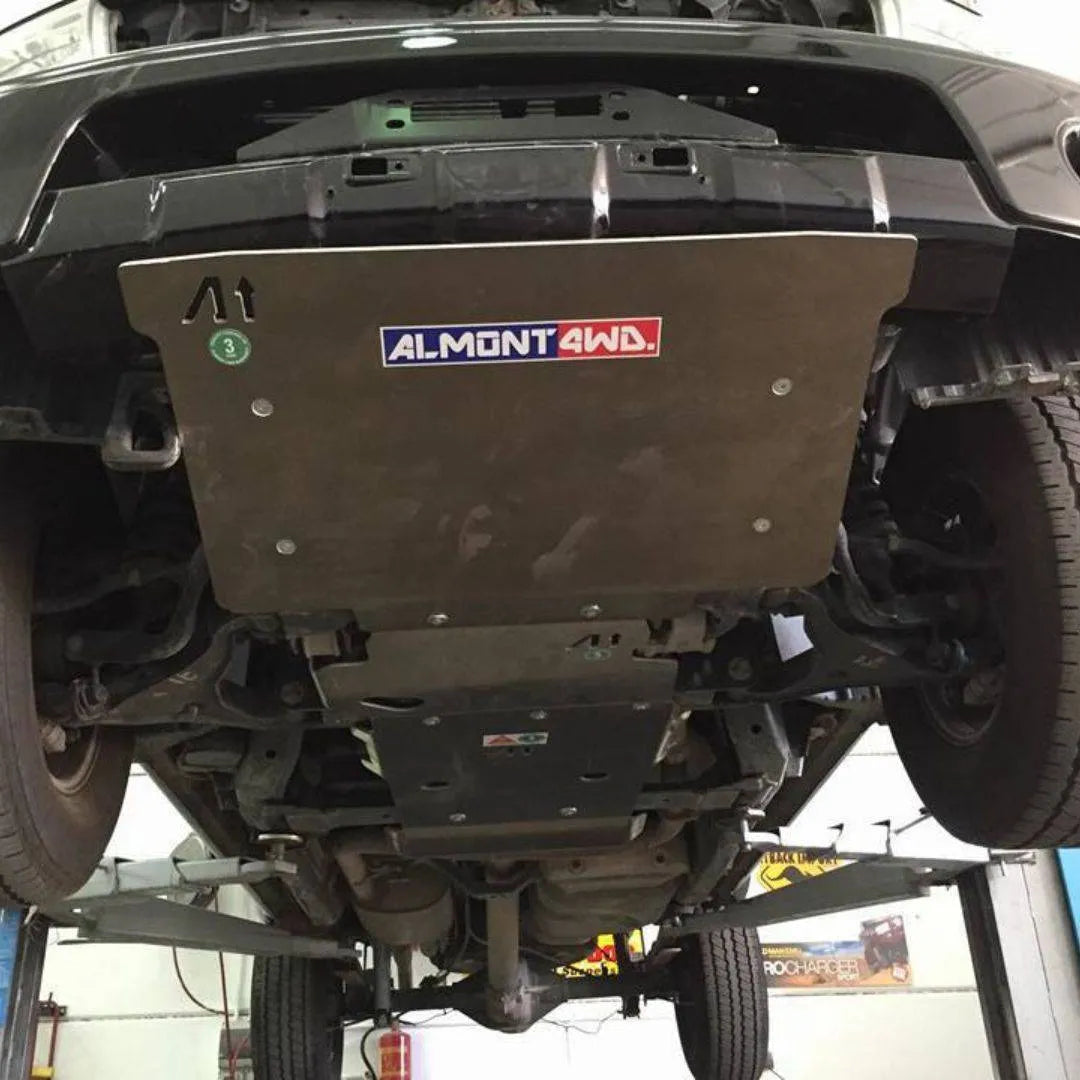 Protection Almont4wd Frontal - Nissan Navara D40 / Pathfinder R51 sur Xperts4x4 Accessoires 4x4 Off-Road