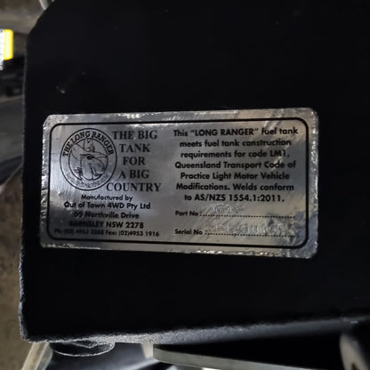 Protection inférieure ALMONT4WD pour réservoir LONGRANGER 140L sur Ford Raptor 2023+, protège le réservoir du véhicule.