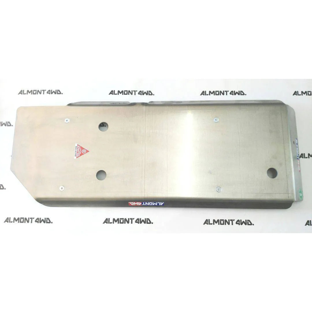 Protection Reservoir Almont4wd - Mitsubishi L200 - 2005-2015 sur Xperts4x4 Accessoires 4x4 Off-Road