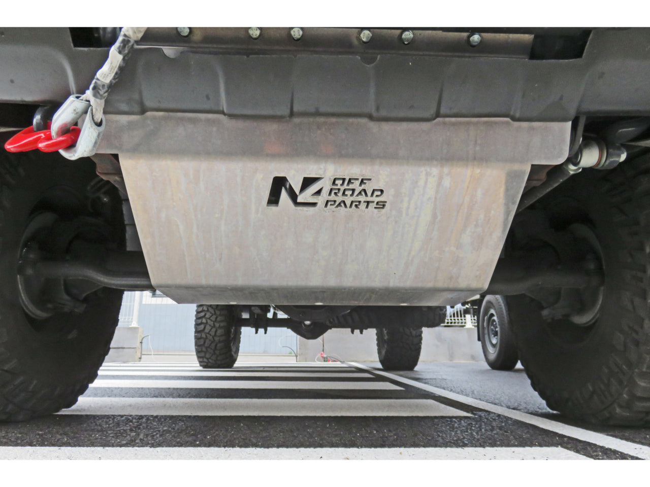 Protection inférieure en aluminium de 8mm pour ski avant de véhicule Iveco Daily 4x4 N4 OFFROAD, modèle 07/2014-10/2019.