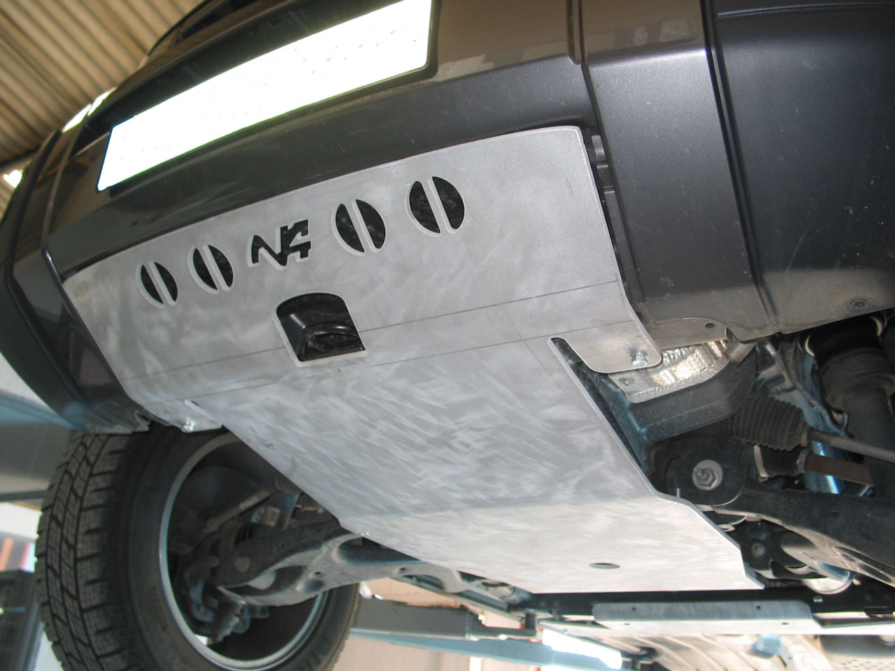 Protection avant en aluminium de 8mm pour Land Rover Discovery III, protection inférieure robuste par N4 OFFROAD.