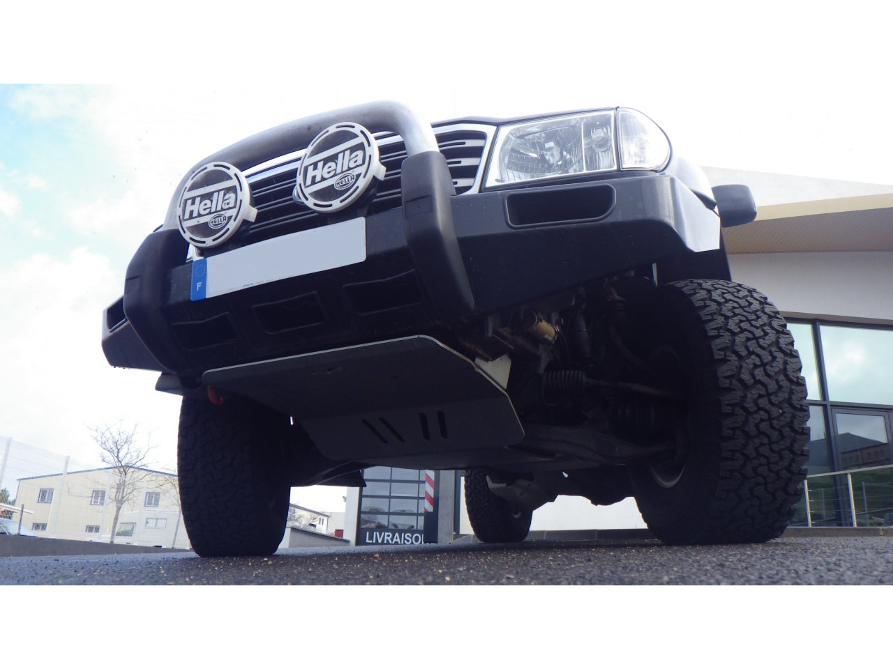 Protection avant en aluminium de 8mm pour Toyota HDJ100, avec pare-chocs, par N4 OFFROAD, protections inférieures robustes pour 4x4.