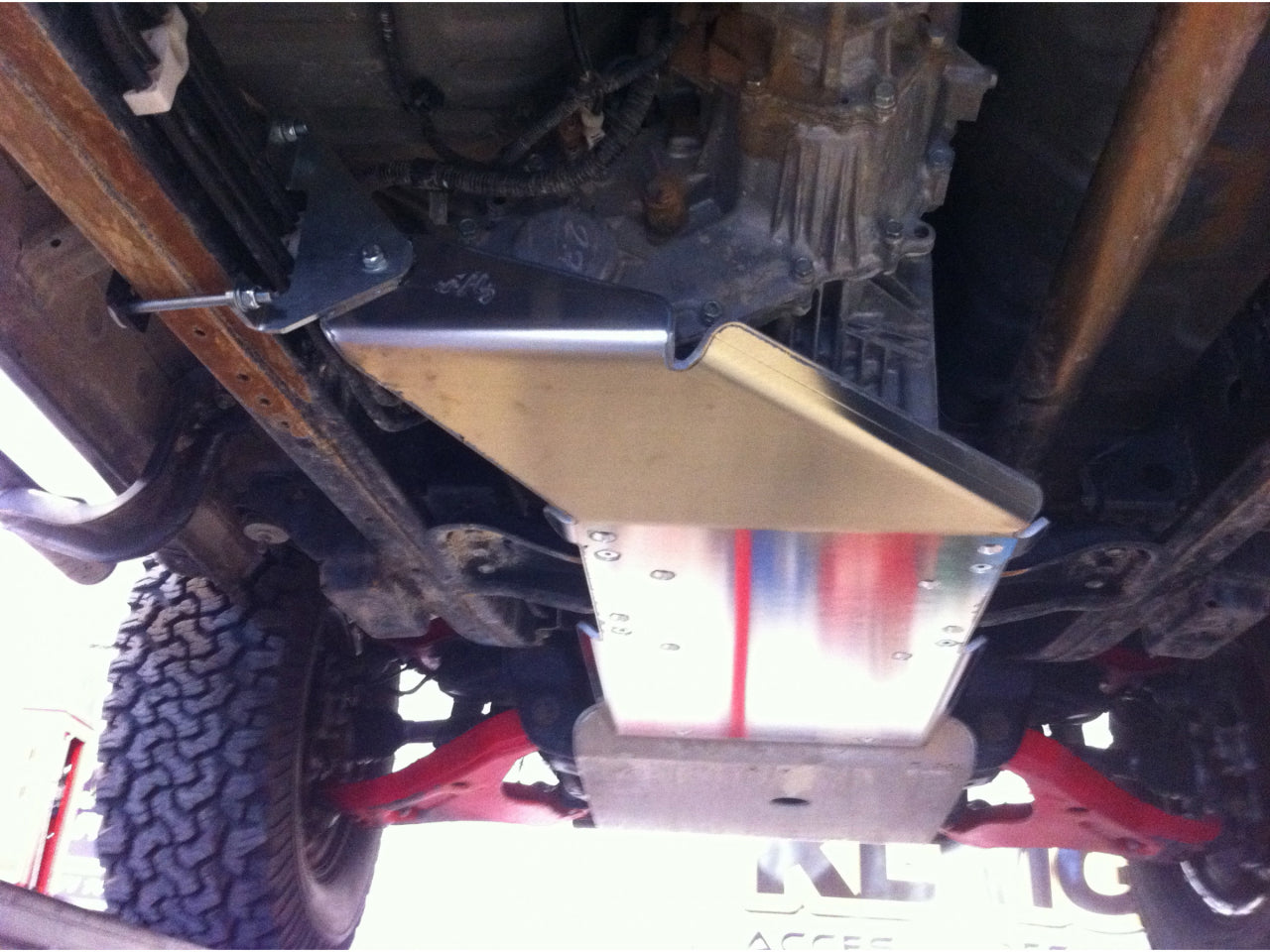Protection inférieure en aluminium de 8mm pour boîtes vitesses et transfert, compatible Mitsubishi L200 2005-2015, N4 OFFROAD