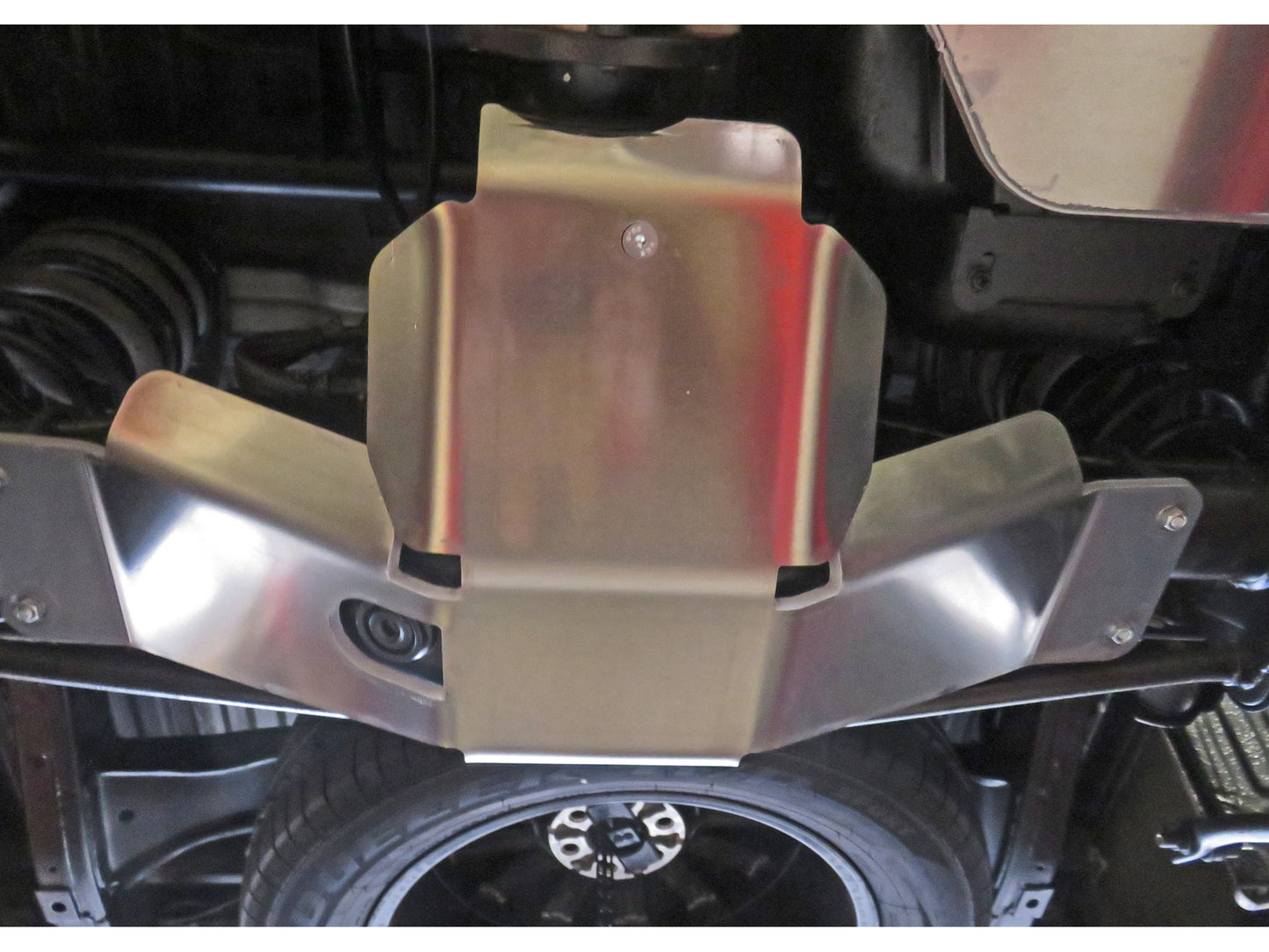Protection inférieure en aluminium de 8mm pour nez de pont arrière, compatible Nissan Navara D23 et Mercedes Classe X N4 OFFROAD.